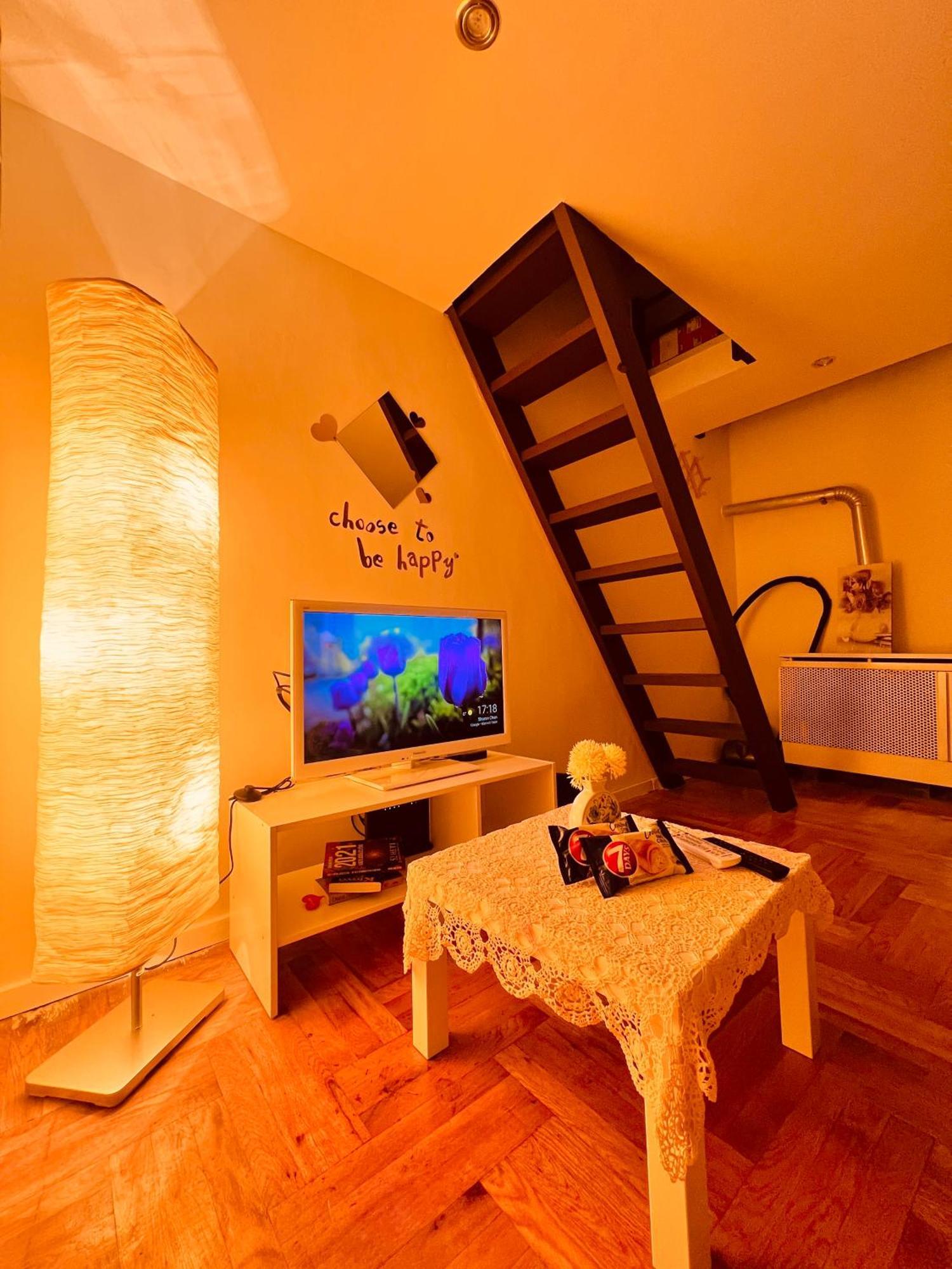 Chloe Apartment Budapest Esterno foto