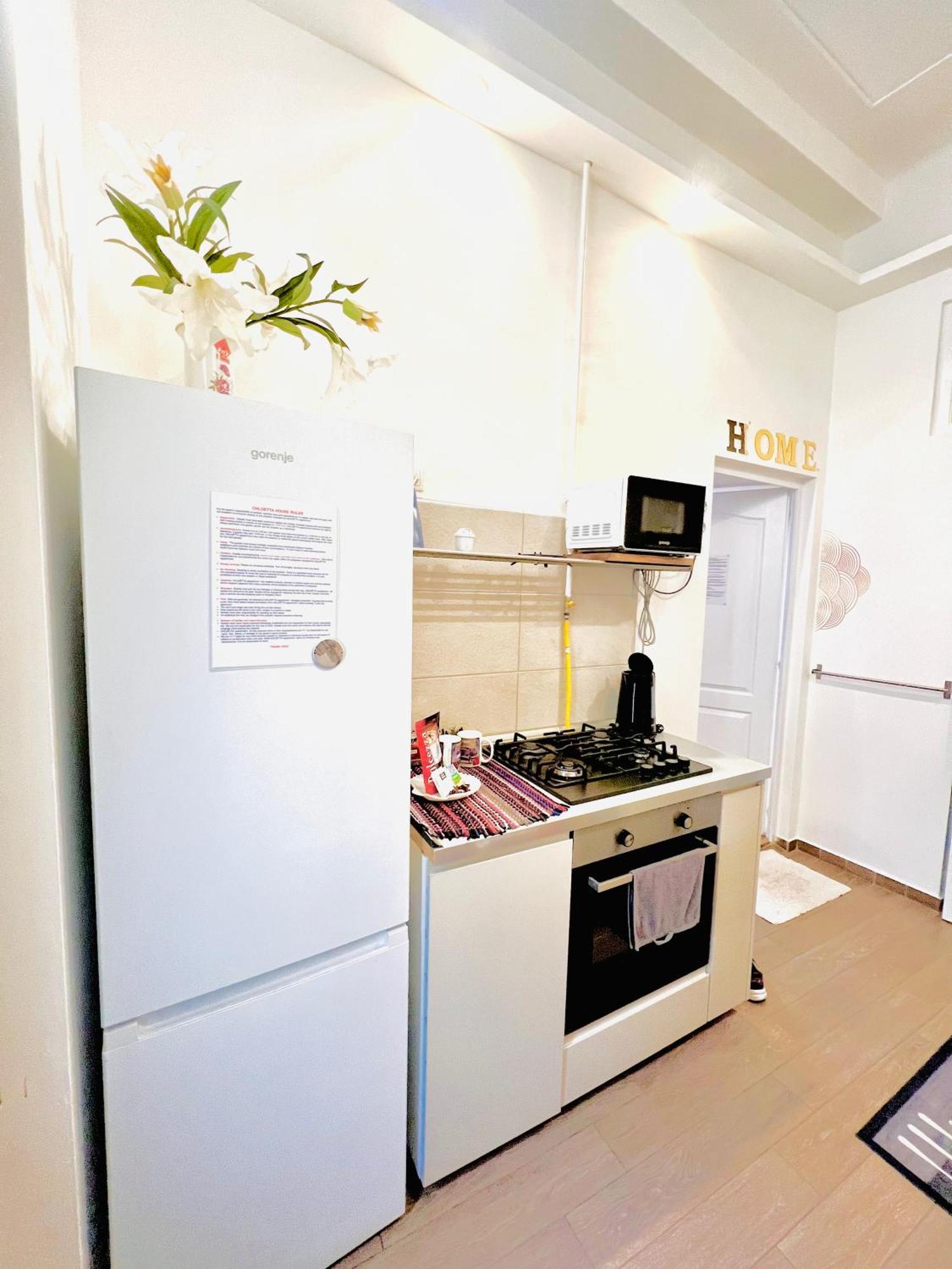 Chloe Apartment Budapest Esterno foto